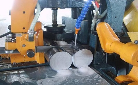 南丹卧式带锯床的送料方式有哪几种？